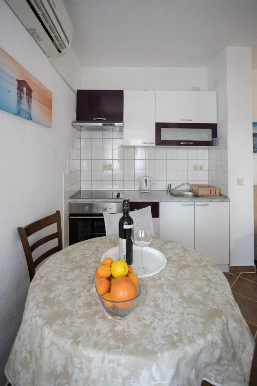 A1 - Modern Apartment With Balcony Near the Beach