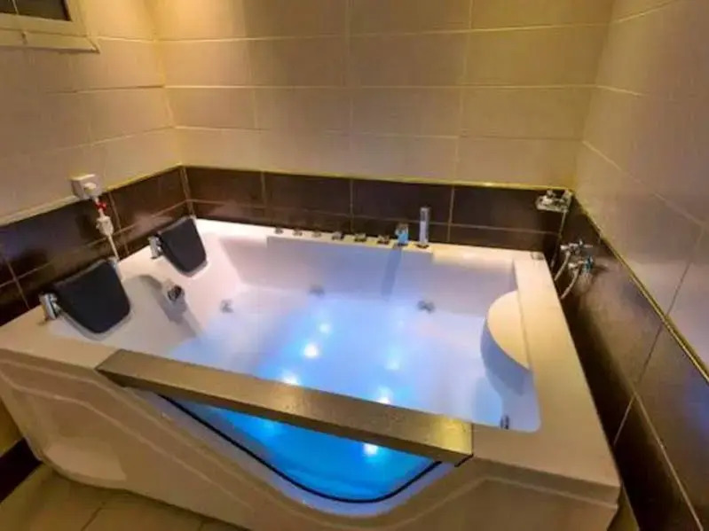 Almasem Luxury Hotel Suites