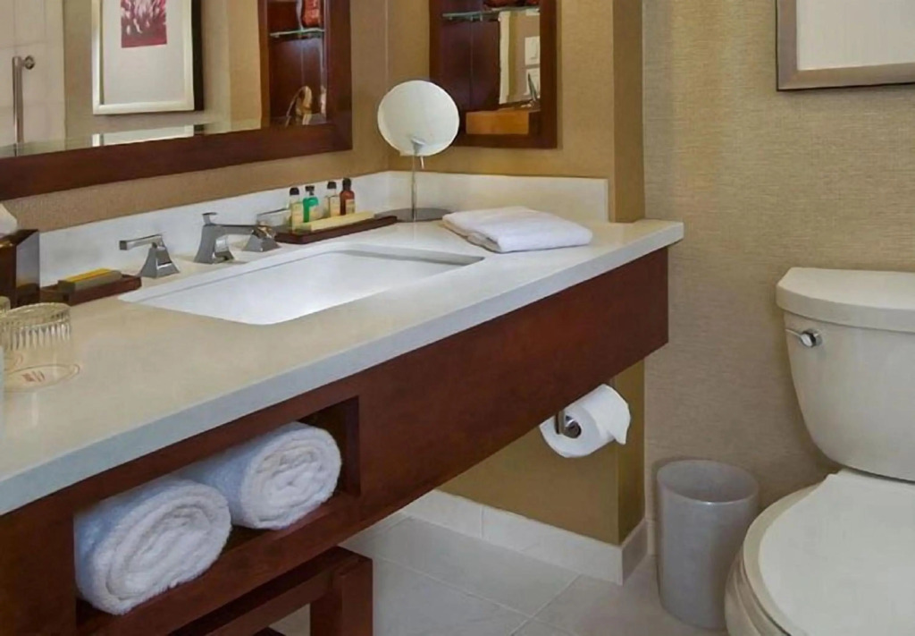 Louisville Marriott East