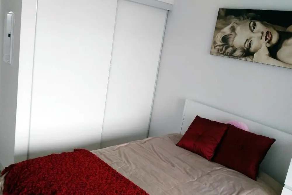 WaterFront Condo offered by Short Term Stays