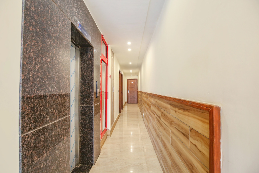 Fabhotel Melano