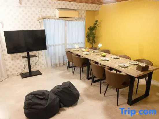 Shinjuku | Maximum 8ppl | Double 4 | 3-minute walk from the station | 40sqm private | 202