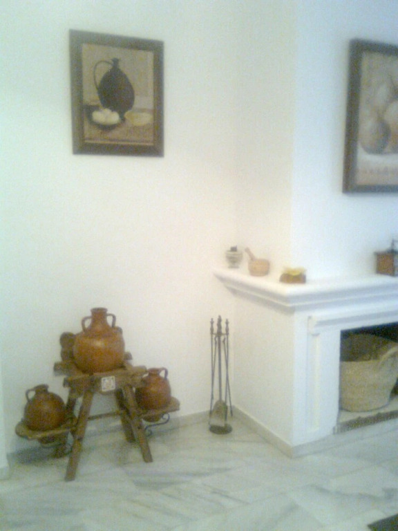 Apartment With In Estepona With Pool Access And Furnished