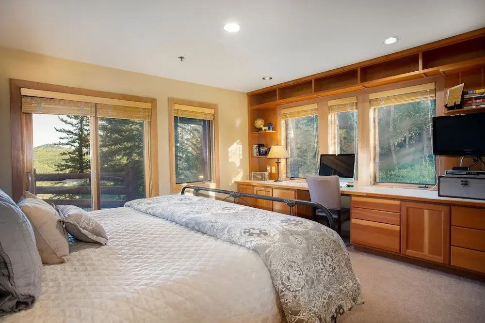 Enclave at Deer Valley Resort - Three Bedroom Condo with Hot Tub #1 3 Condo