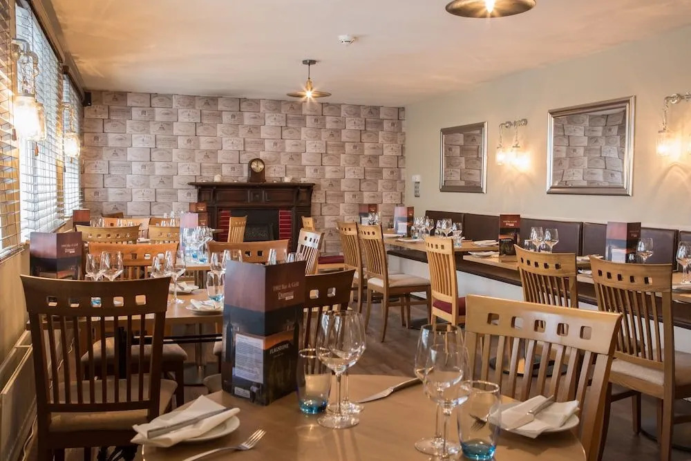 Dunmuir Hotel
