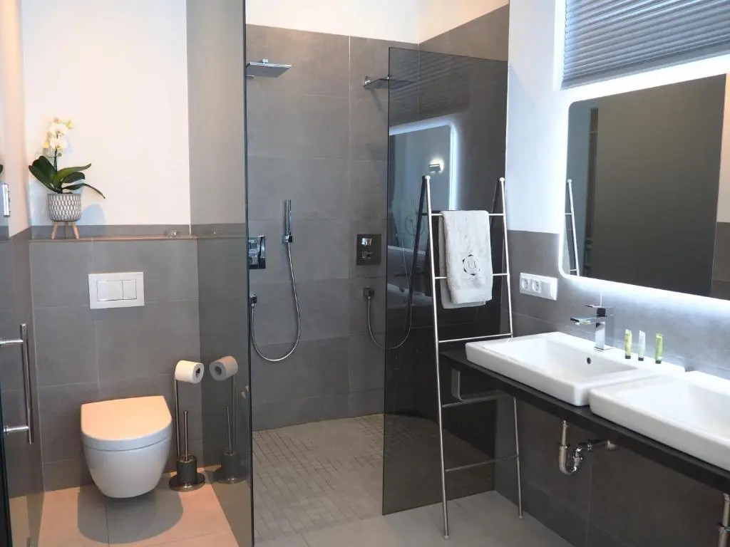 Casa Lou, architect villa with heated pool at Begur, 470m2