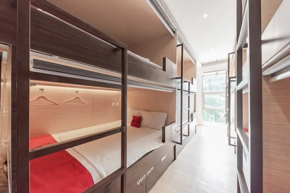 RedDoorz at Capsule Inn Teuku Umar