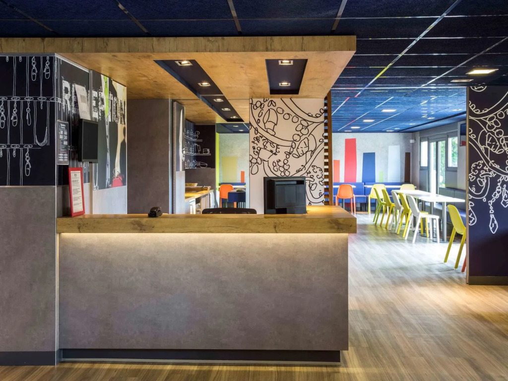 ibis budget Versailles Chateau Saint cyr lEcole