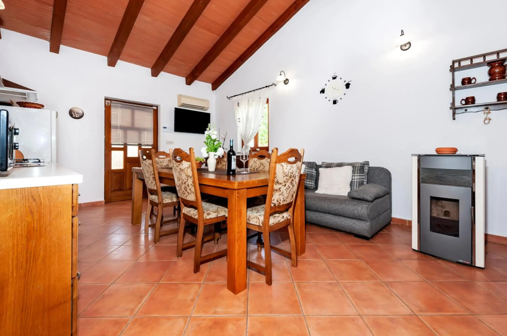 House Ulika