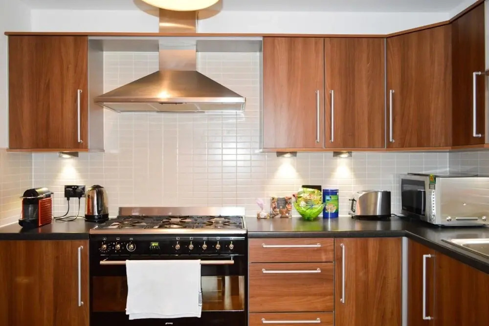 Modern 2 Bedroom Property in Central Edinburgh