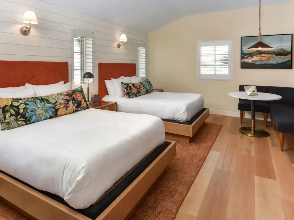 Inn At Roses Landing