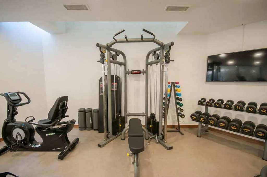 Acroter Hotel Spa