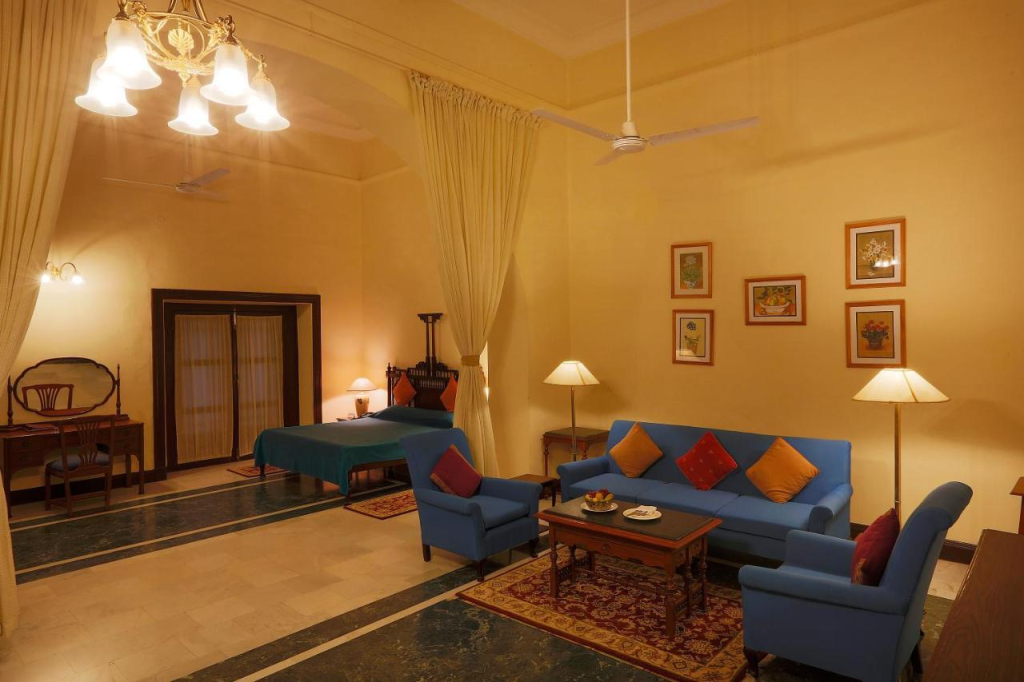 1 BR Boutique stay in Lallgarh Palace Complex, Bikaner (CEC7), by GuestHouser