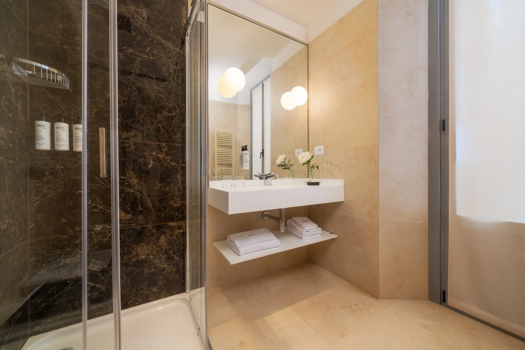 World Hotel Casati 18