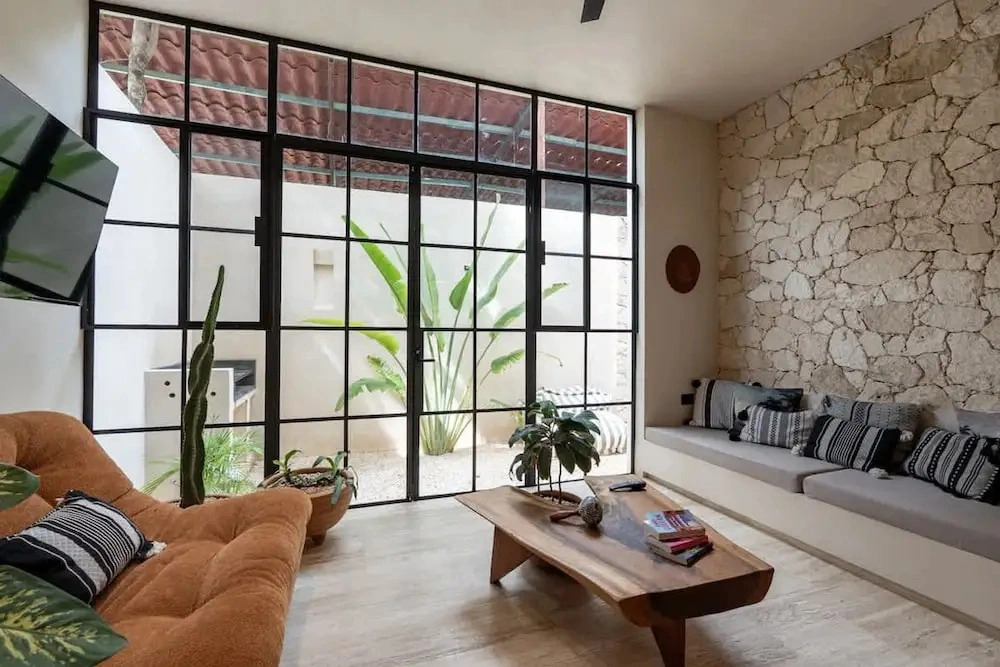 Bohemian 2BR Boutique Condo in Trendy La Veleta