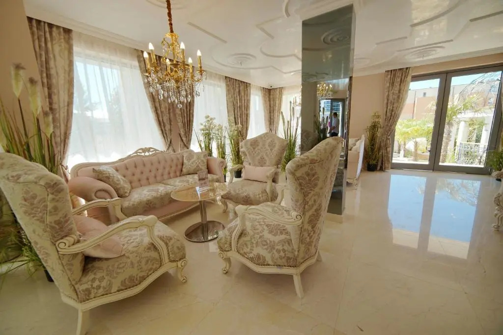 Harmony Suites Saint Vlas