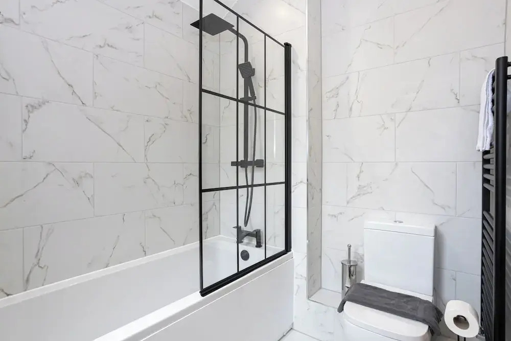 Flat 2 15 Longley Road