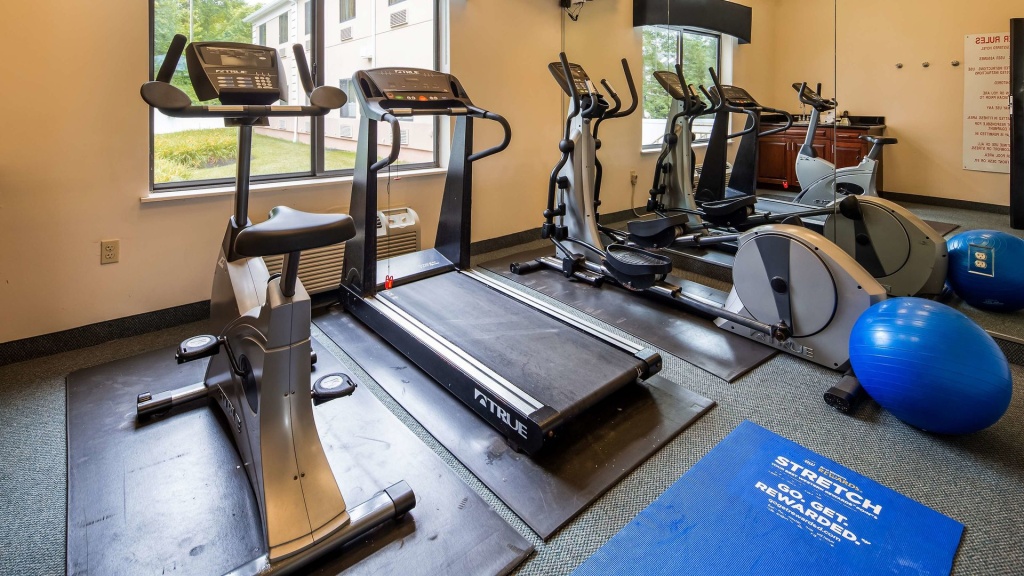 Holiday Inn Express & Suites - Williamstown - Glassboro by IHG