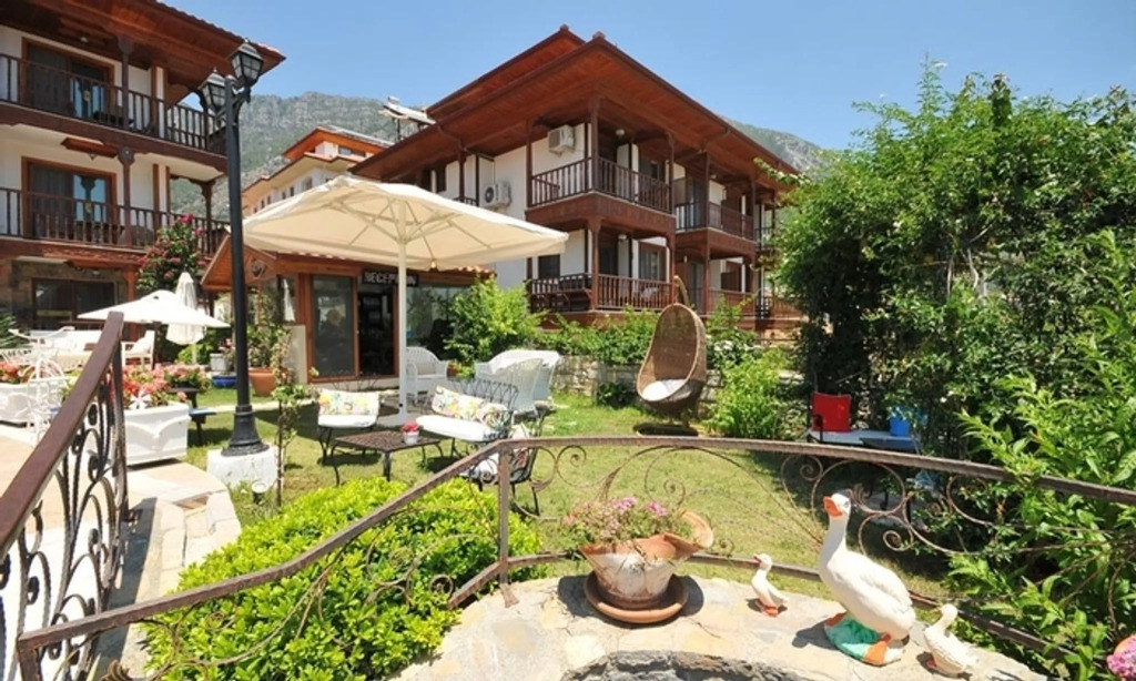 Mervehan Residence