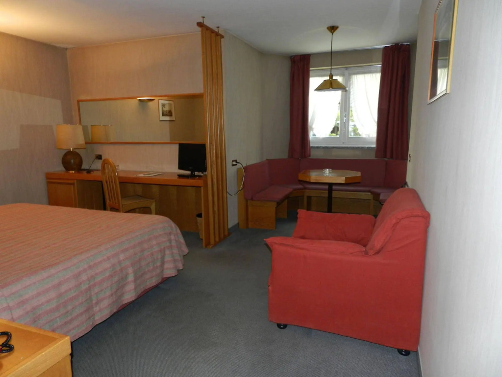 Hotel Emet