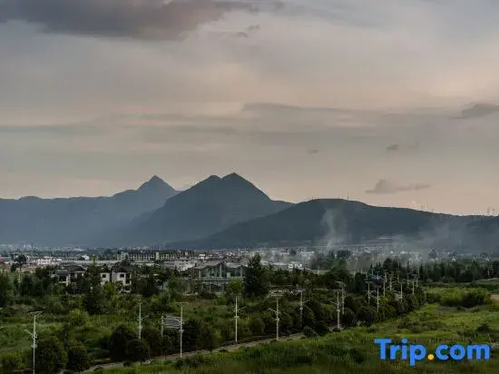 Puya Court · Snow Mountain View | Sky Garden Resort Homestay (Shuhe Ancient Town, Lijiang)