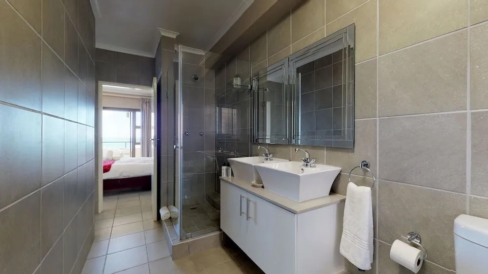 Malata Beachfront Condo 27