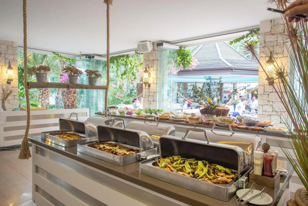 Flamingo Hotel & Spa - Pet Friendly