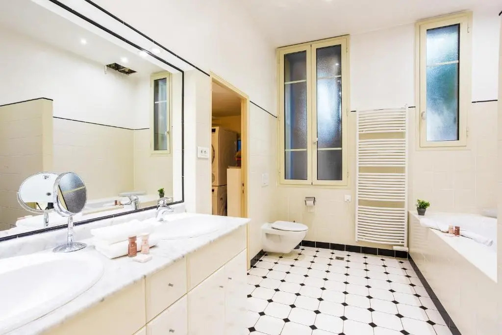 Villa la Pescade by Riviera Holiday Homes VI4257