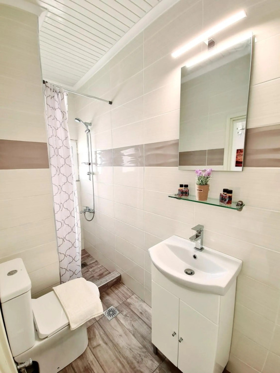 Avra Rooms