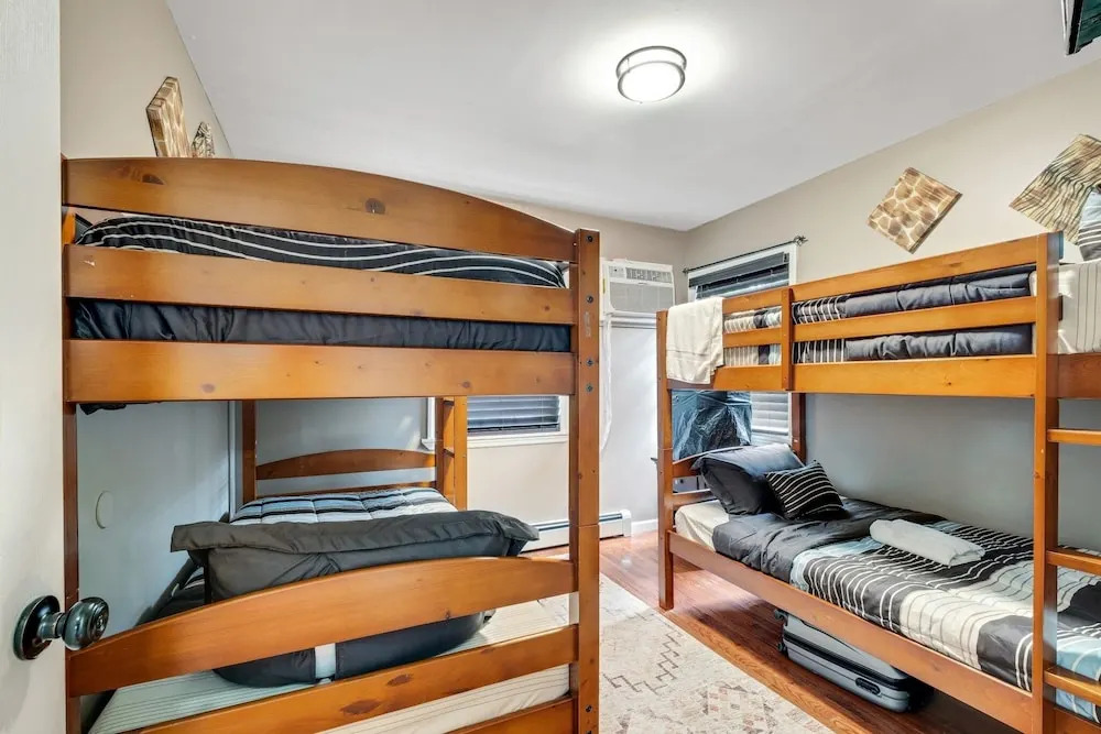 Modern Cozy 3br Home Just 10 Mins From Jfk! 3 Bedroom Residence by RedAwning