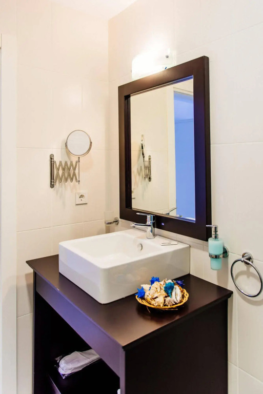 Via Farilya Hotel