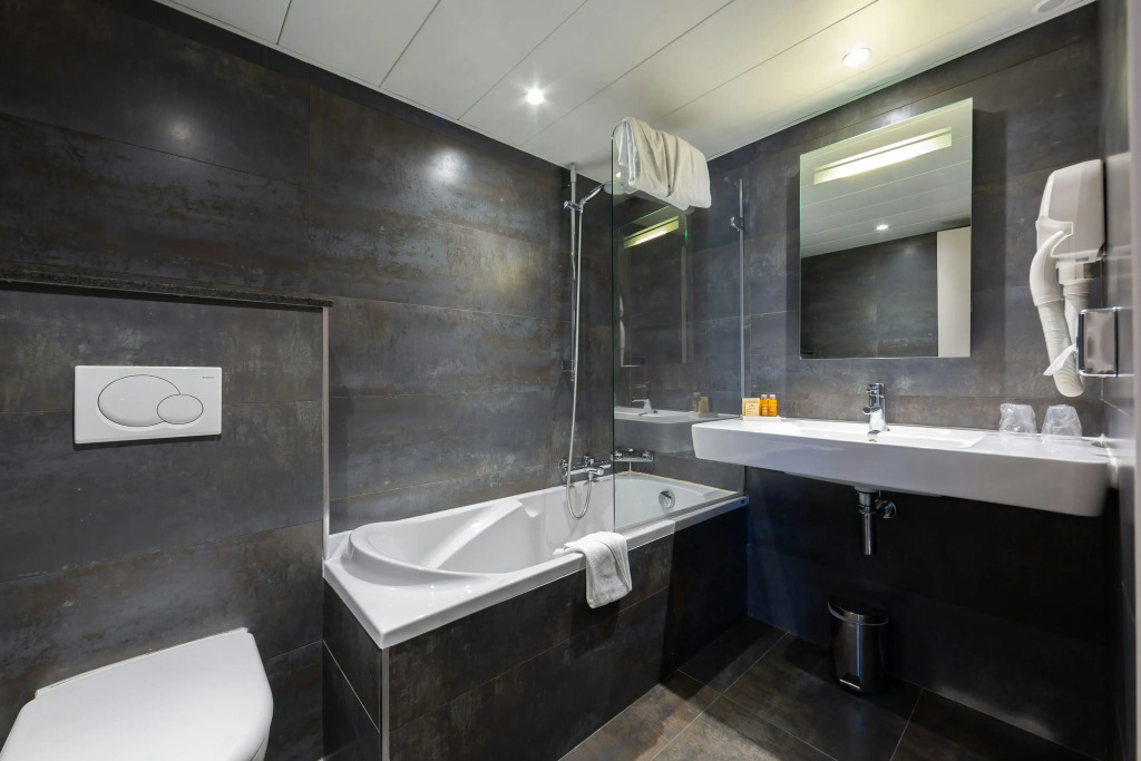 Logis Hôtel 15 Montparnasse