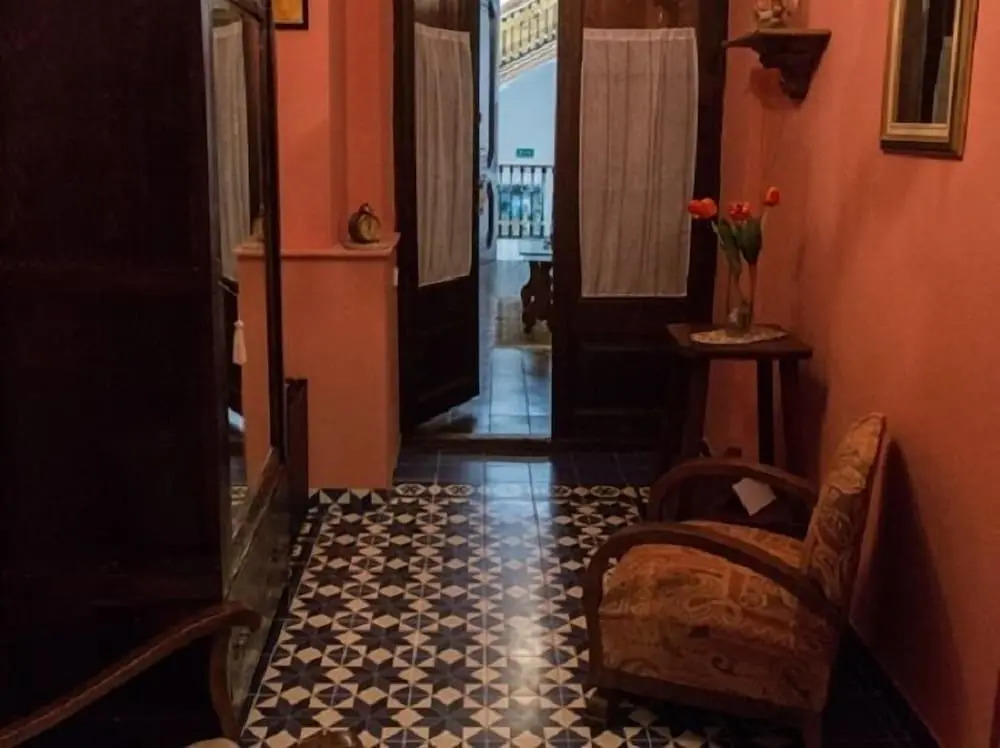 Hotel Casa Ceremines