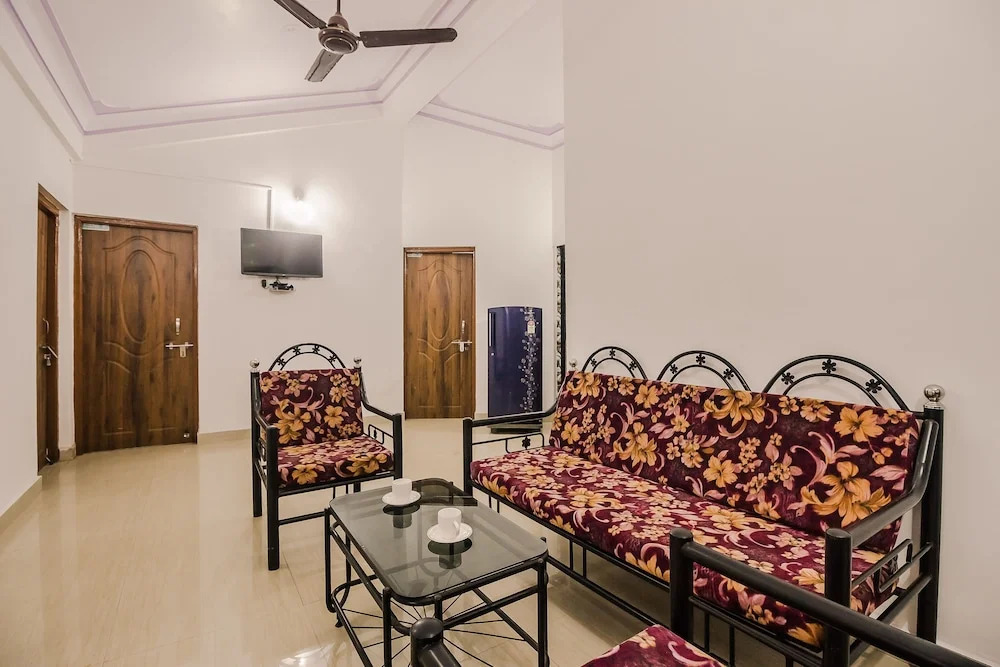 OYO 19545 Home Peaceful 3BHK Arambol