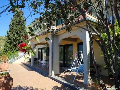 Taormina Design Apartment