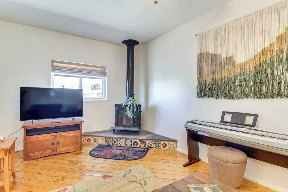 Easy Uptown Access! Charming ABQ Home w/ Yard
