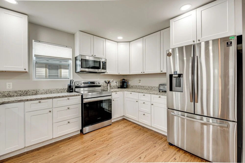 Charming Atlanta Home w/ Yard ~ 7 Mi to Downtown!