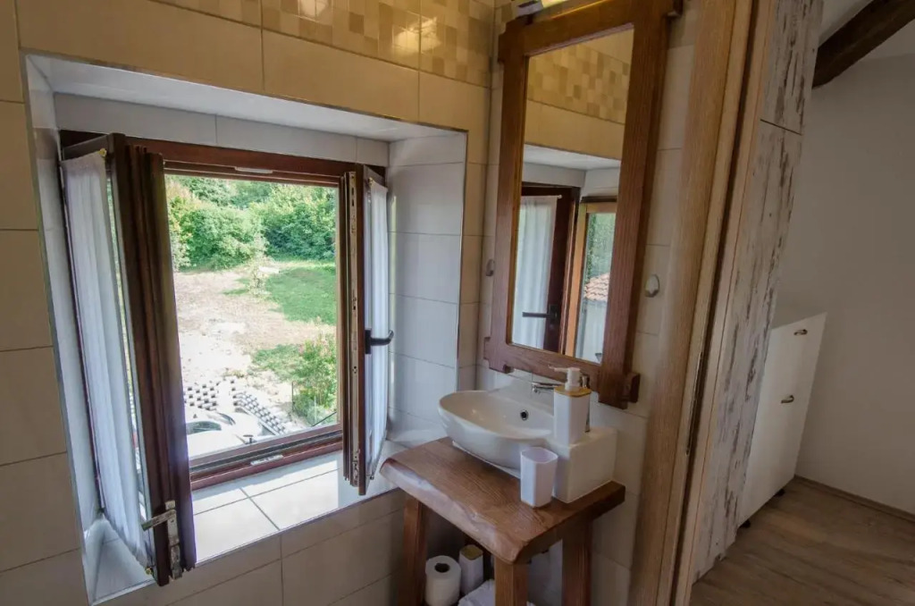 Casa Rossa Motovun, Boutique Istrian Guesthouse Motovun