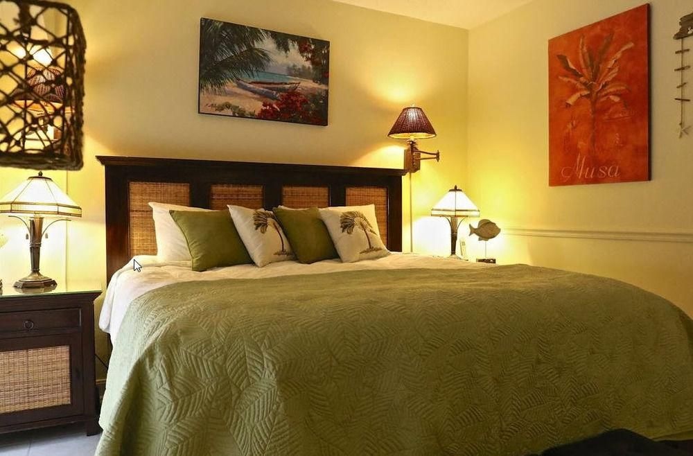 Harbour Beach Villas
