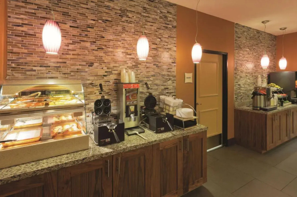 Holiday Inn Express Butte