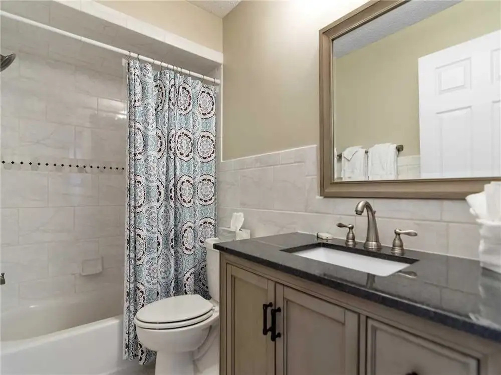 Regency Towers 403 - Three Bedroom Condo