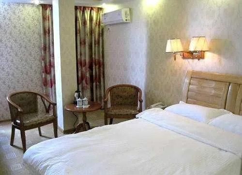 Yinhai Fashion Motel