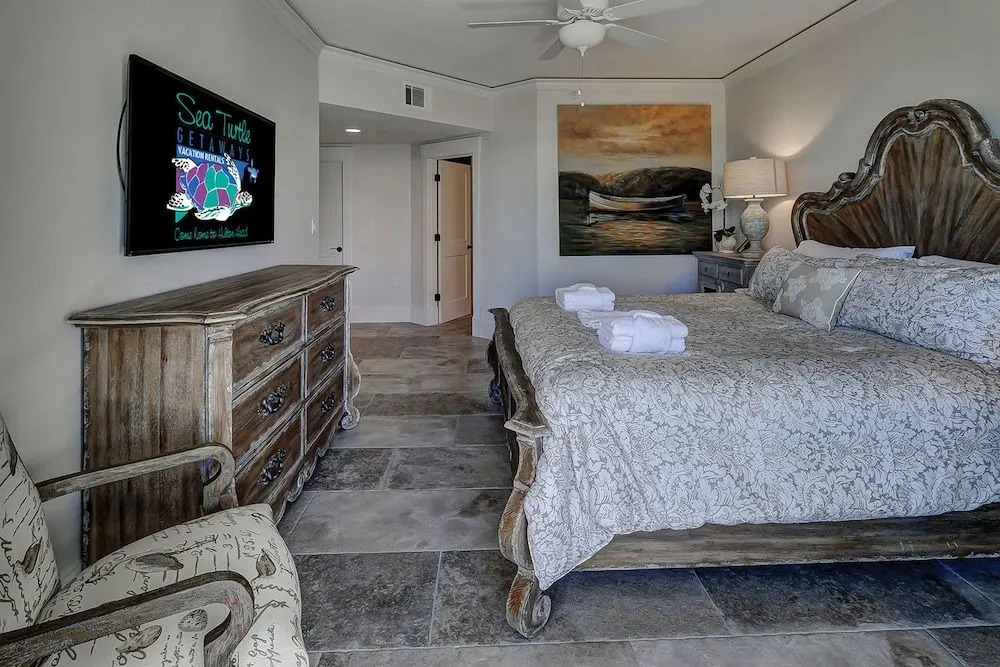Windsor Place 207