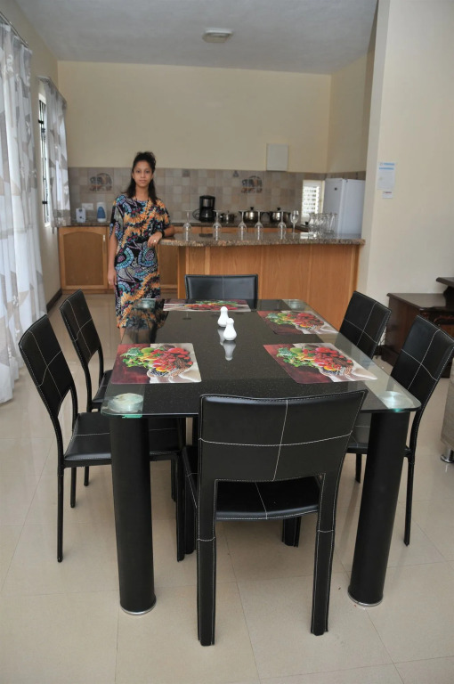 Jet Villa - Amandier 2-Bedroom Apartment with Pool near Flic en Flac Beach