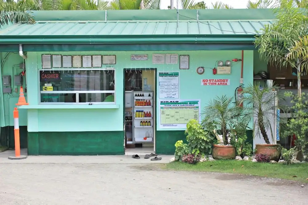 Bulalo Mangrove Inn