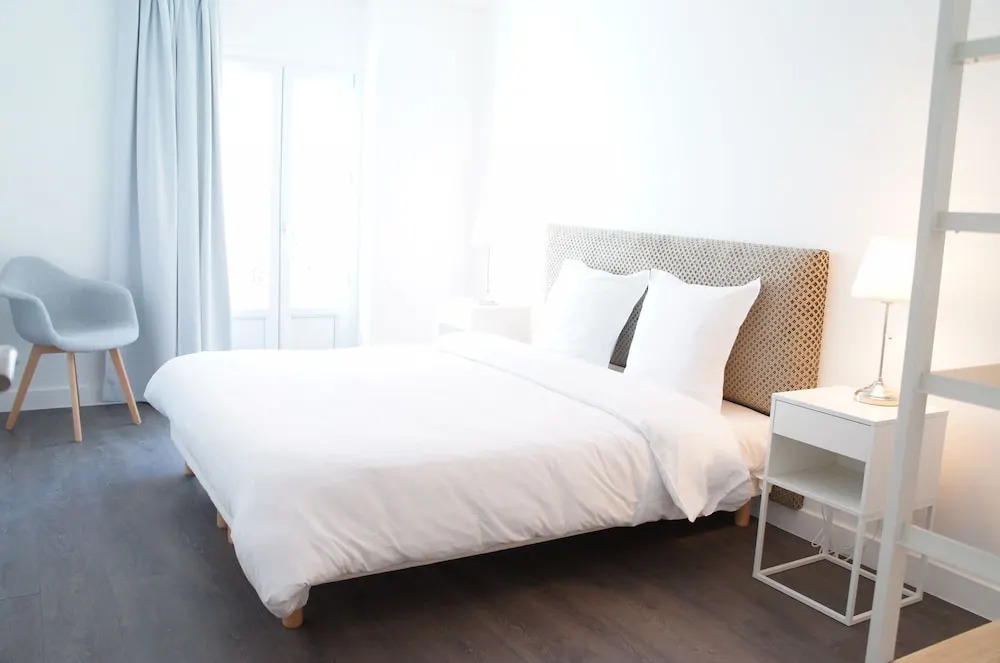 Republique 104 Apartment