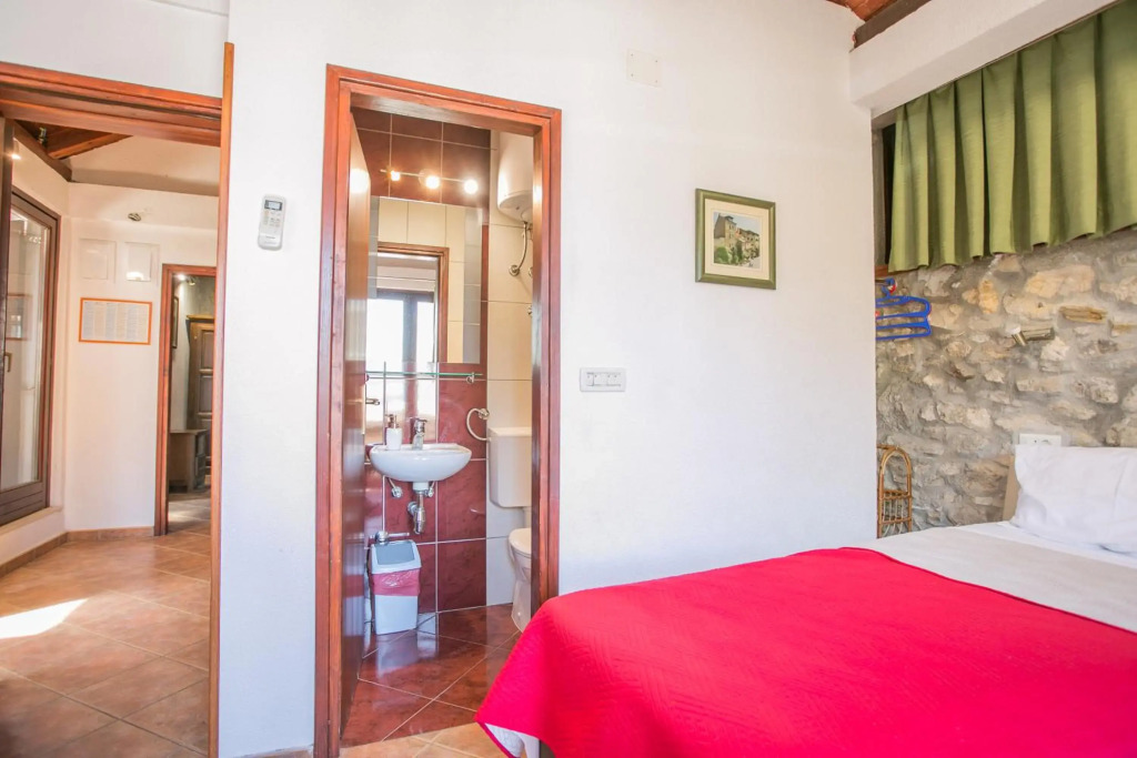 Garden Apartment Hotel