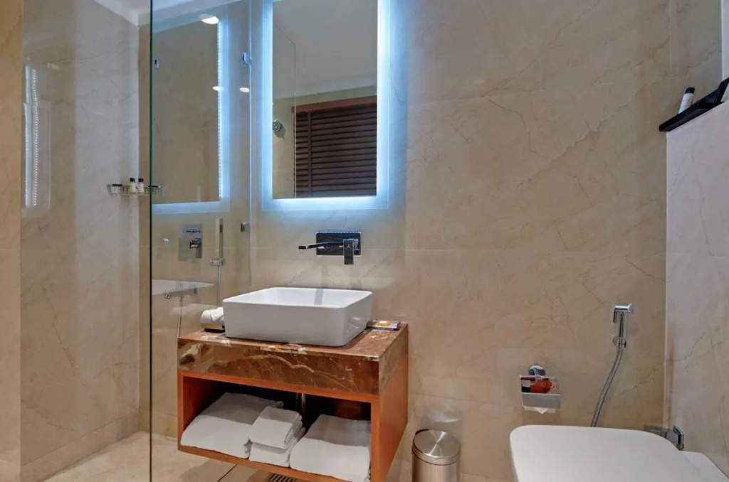 Beacon Hotel Nirman Vihar New Delhi