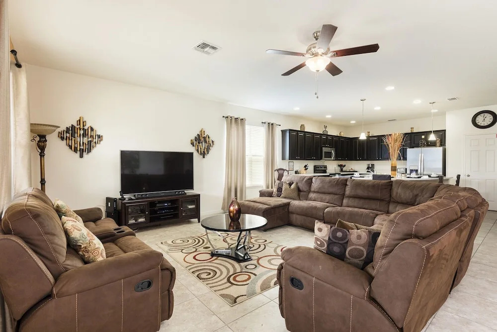 946SP - West Haven Gated Resort