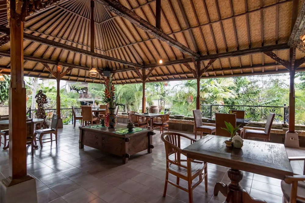 DePradha Guest House